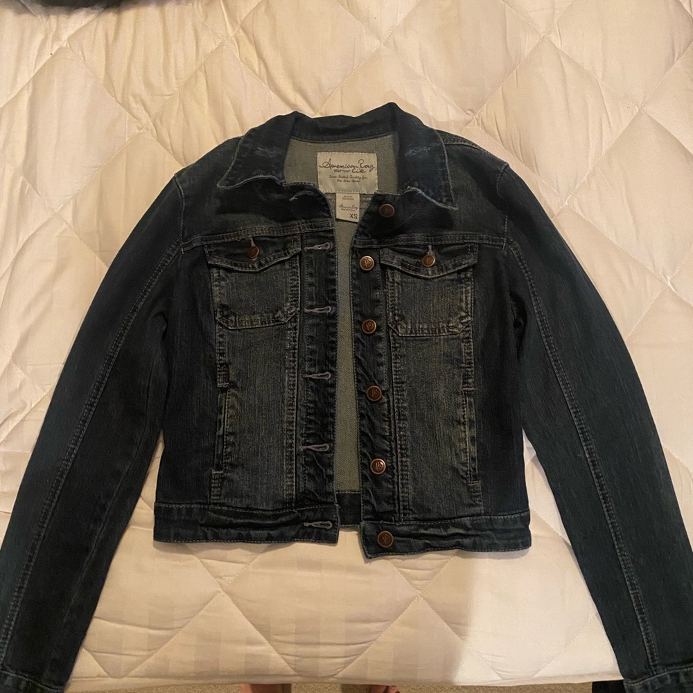 Dark denim jean jacket size xs